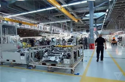 銷量創(chuàng)117年最高水平,勞斯萊斯工廠內(nèi)部揭秘,連工廠都這么奢華
