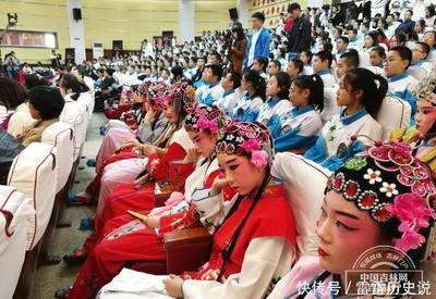 看戲曲用VR快來瞧瞧究竟咋回事!