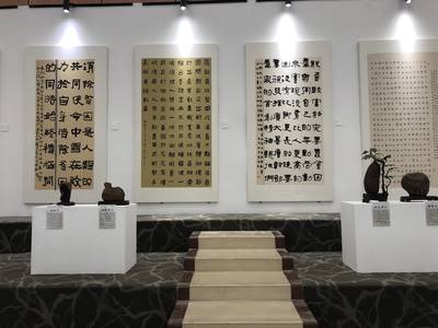 藝術(shù)家親歷廣東脫貧攻堅:百年古榕下,小漁村化身國際貨運港